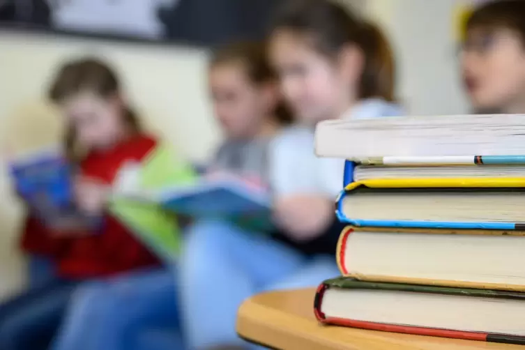 Wie Eltern die Krisensituation an den Grundschulen erleben